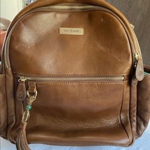 Lily Jade medium Anna old English